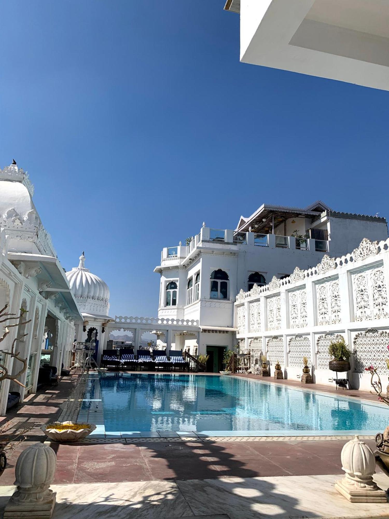 อุทัยโกฐี Hotel อุเดเปอร์ ภายนอก รูปภาพ